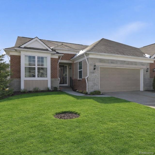 23346, Spring Creek, Macomb, Michigan, 48042
