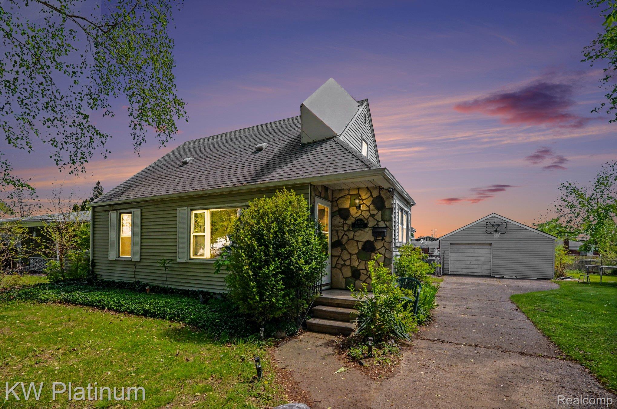 23136, Hill, Warren, Michigan, 48091