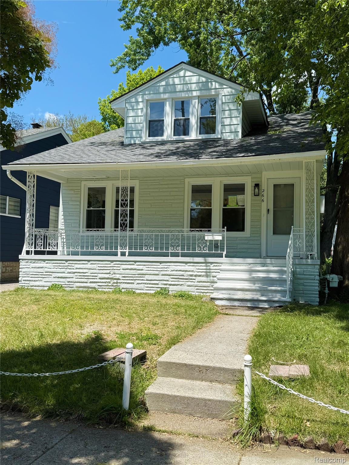 266, Bennett, Ferndale, Michigan, 48220