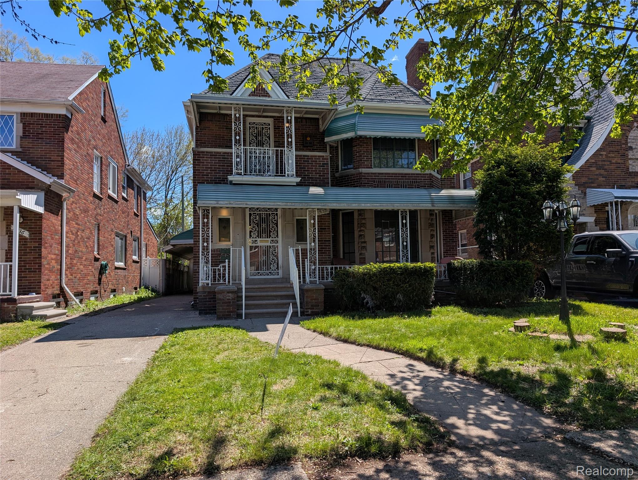 17530, Roselawn, #1, Detroit, Michigan, 48221