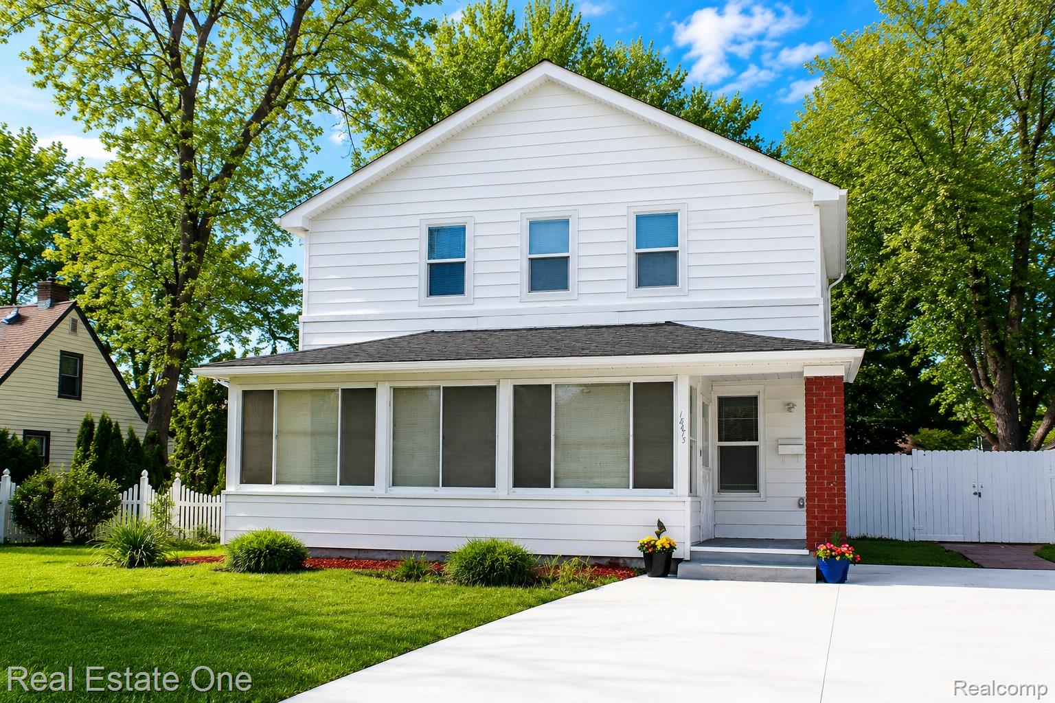 18475, Hazelwood, Roseville, Michigan, 48066