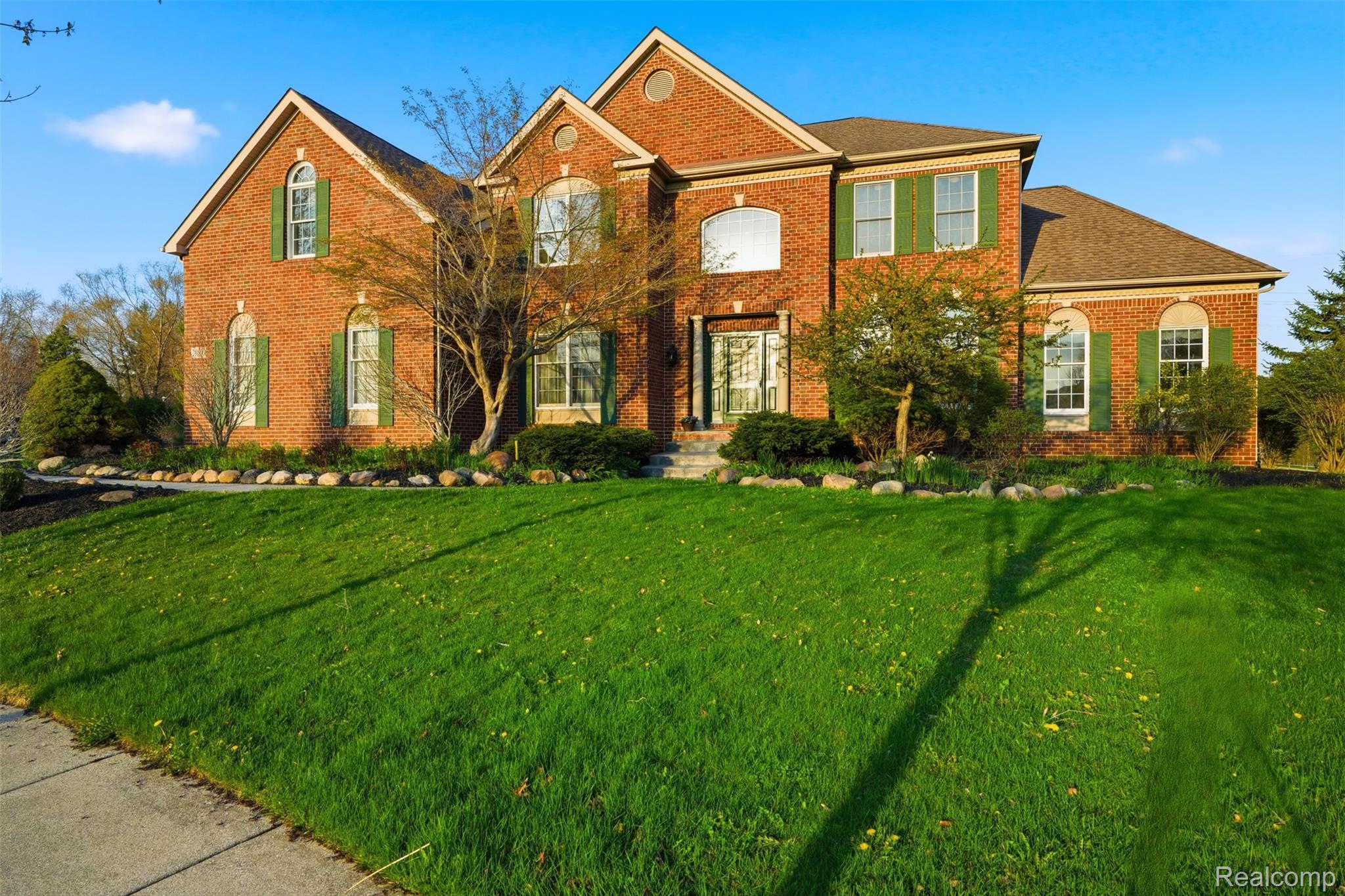 26566, Anchorage, Novi, Michigan, 48374