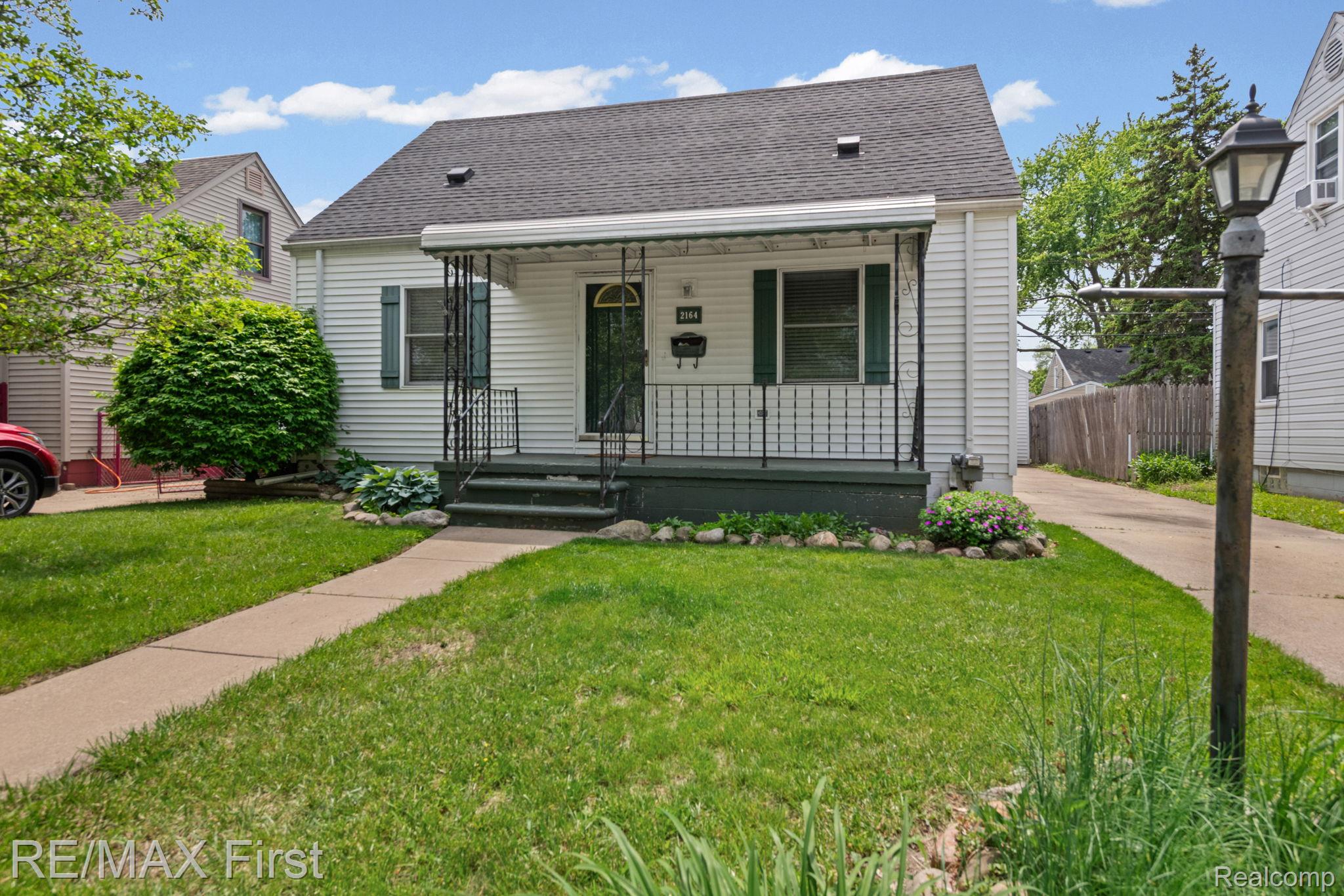 2164, Shevlin, Ferndale, Michigan, 48220