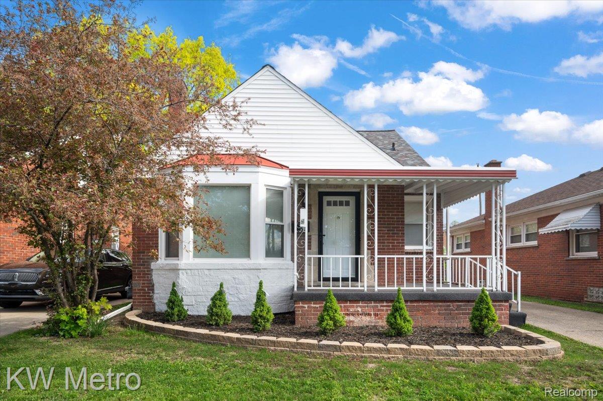 654, Kings, Lincoln Park, Michigan, 48146