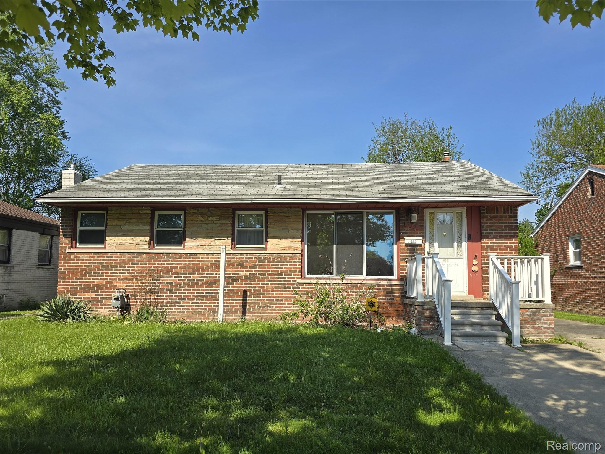 410, Central, Inkster, Michigan, 48141