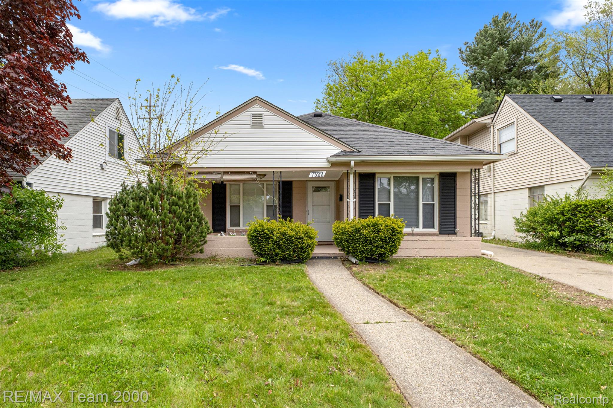 7322, Fenton, Dearborn Heights, Michigan, 48127