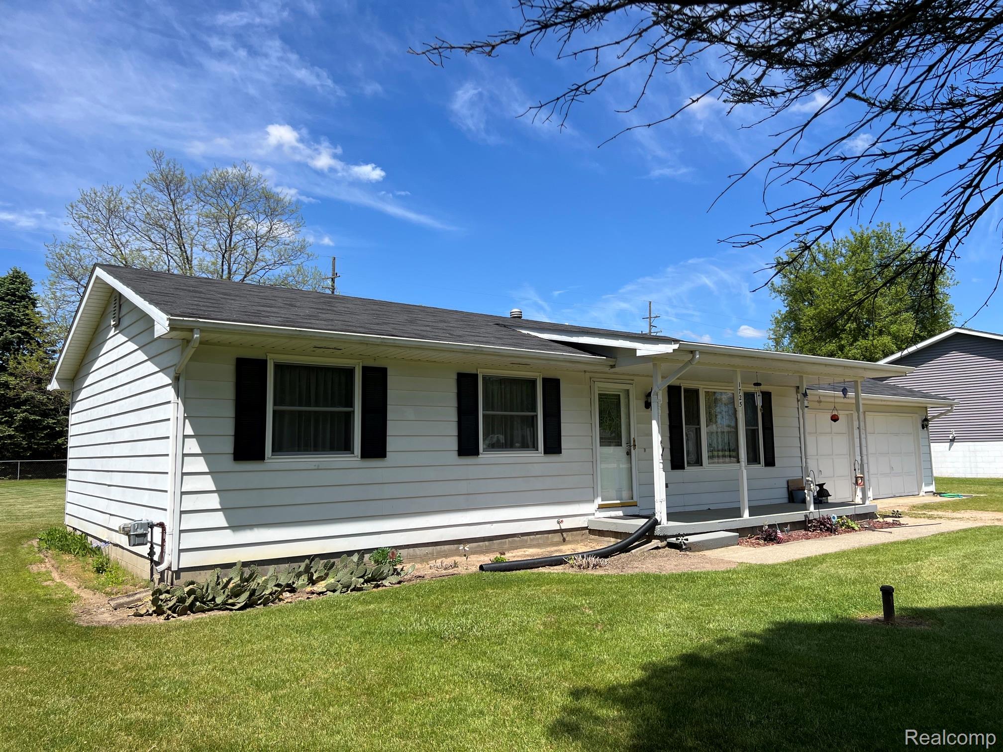 1725, Farnsworth, Lapeer, Michigan, 48446