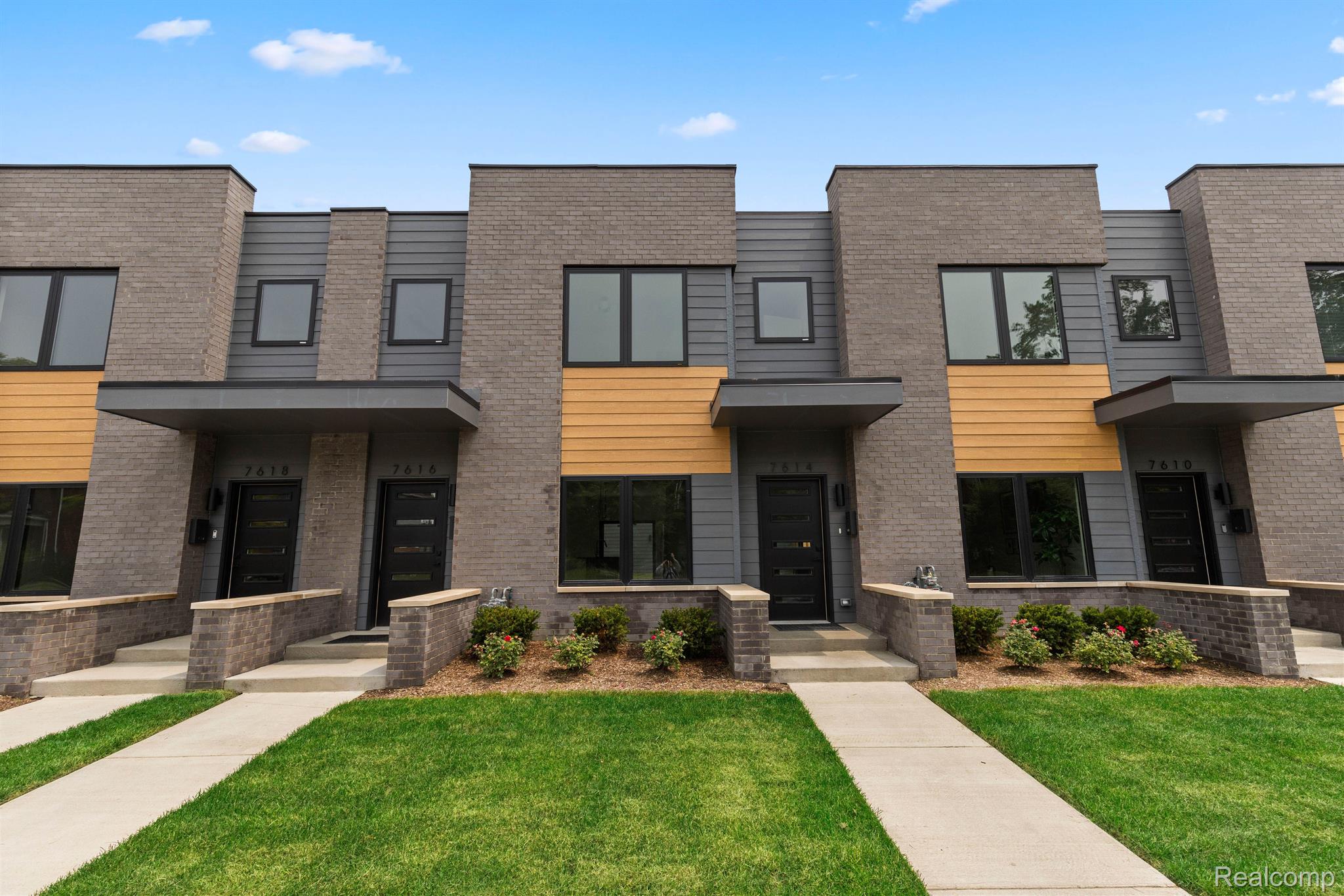 7542, Churchill Street, #C21, Detroit, Michigan, 48206