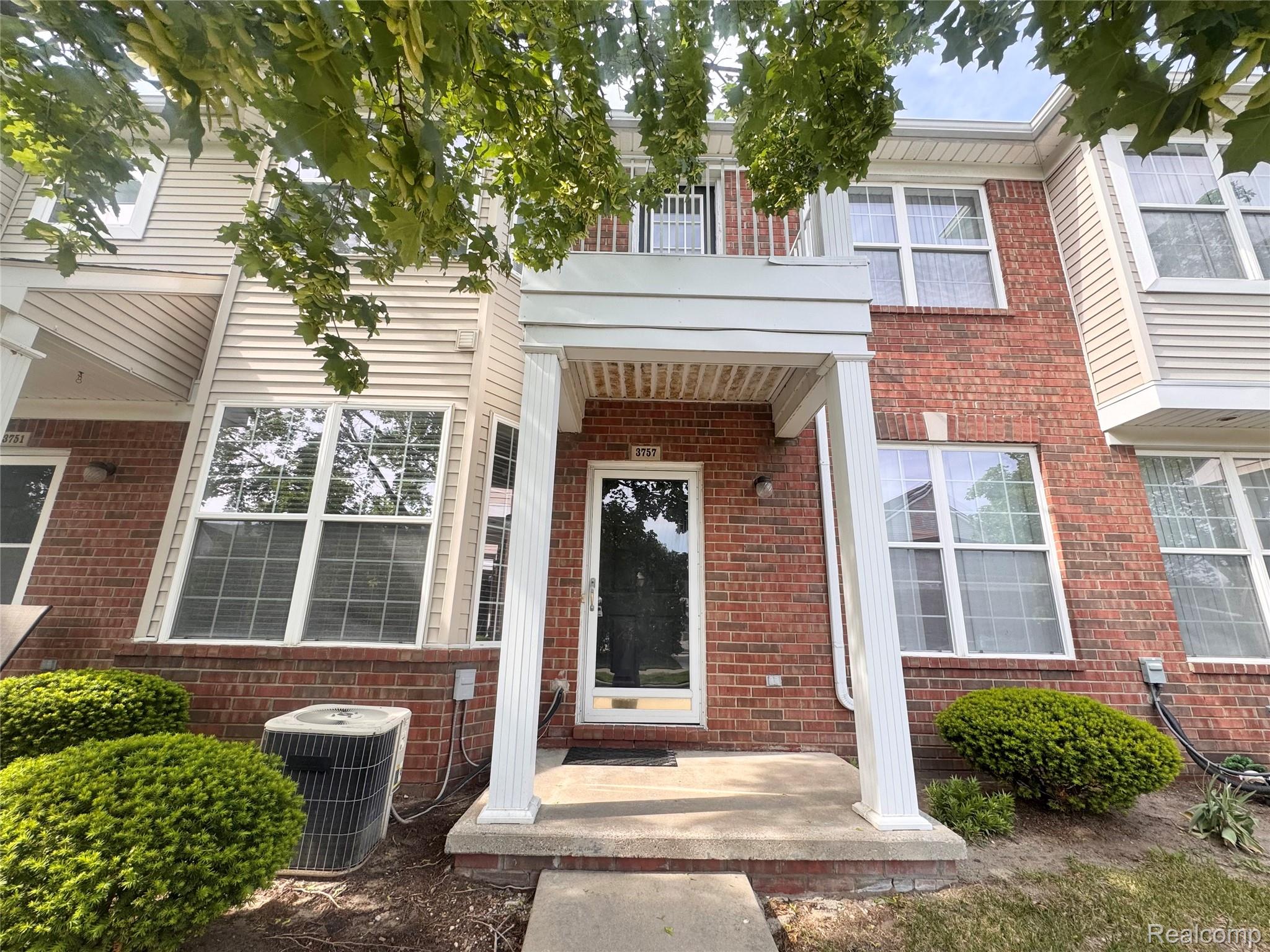 3757, Cherry Creek Lane, #51, Sterling Heights, Michigan, 48314