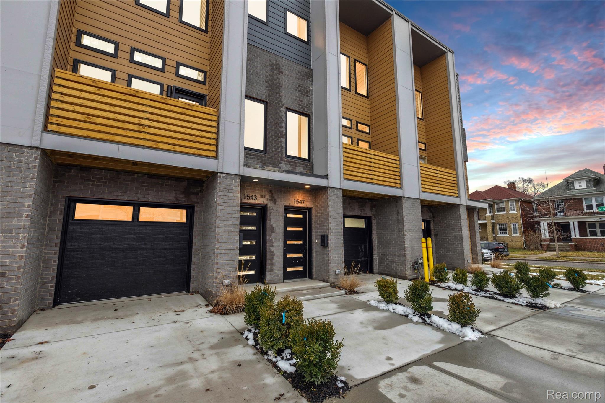 1717, Pallister, #P26, Detroit, Michigan, 48206
