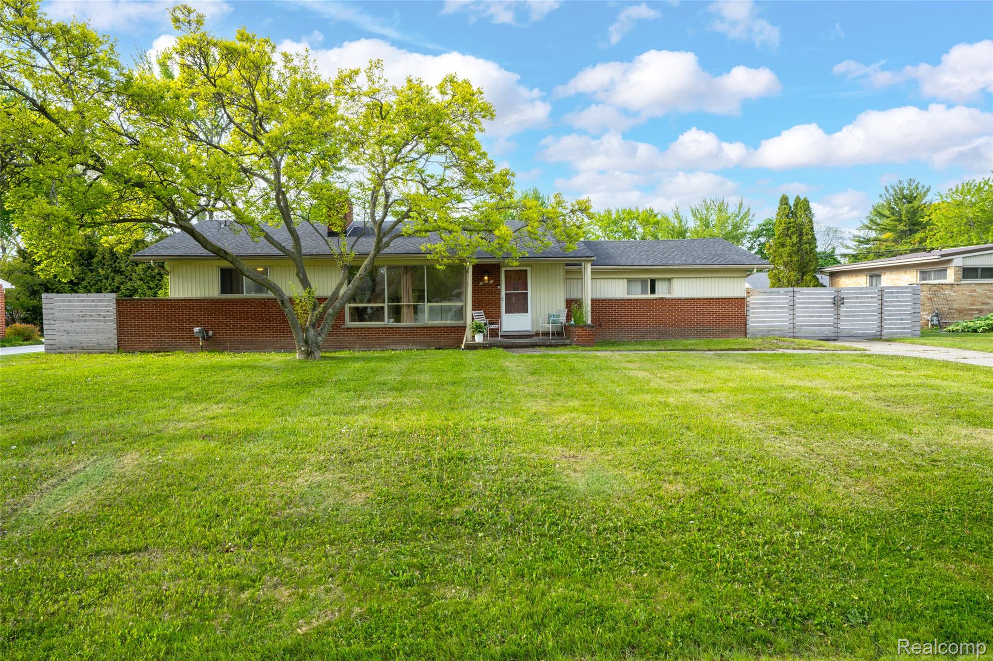 31821, Wayburn, Farmington, Michigan, 48334