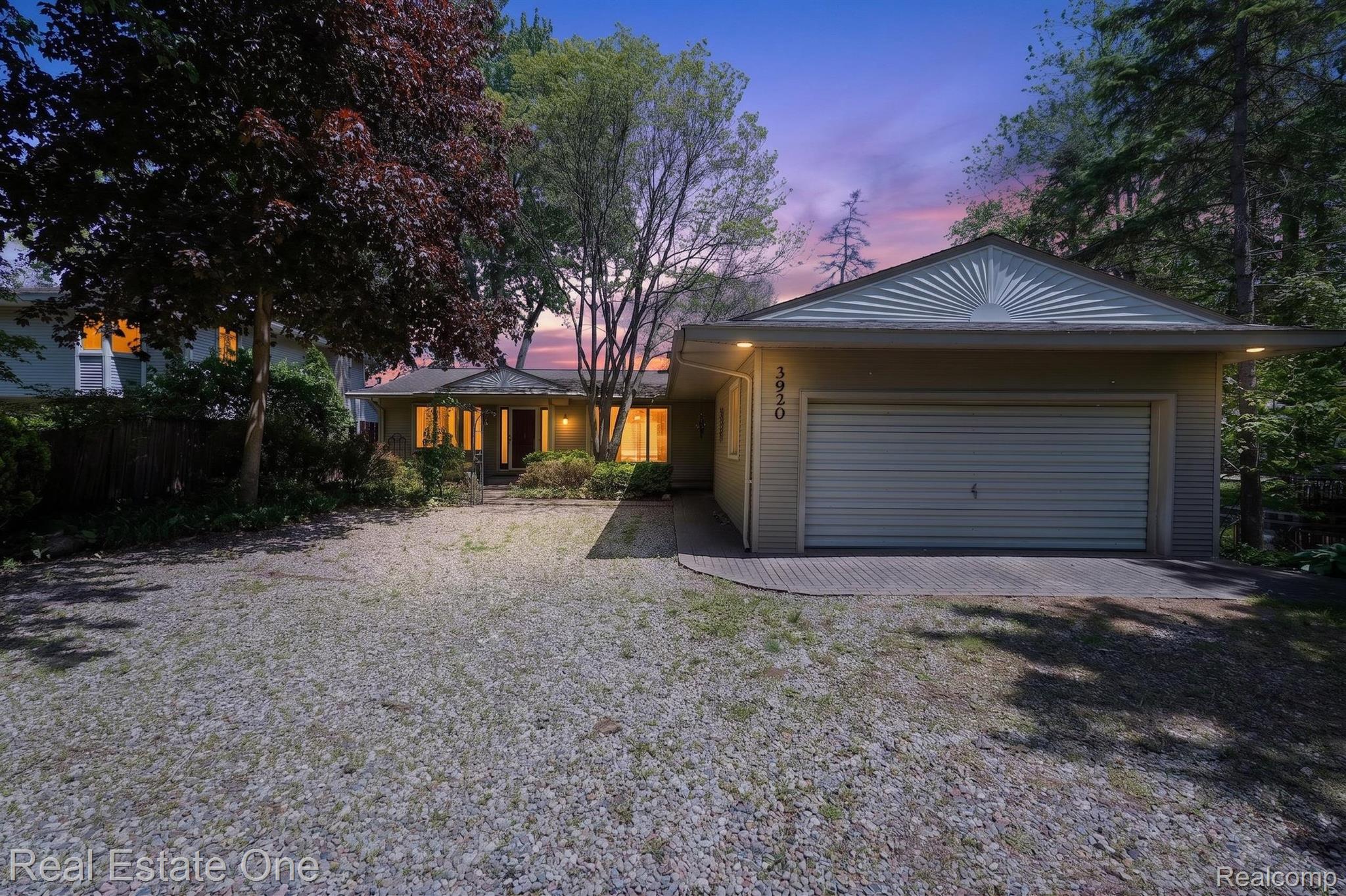 3920, Wint, Commerce Twp, Michigan, 48382