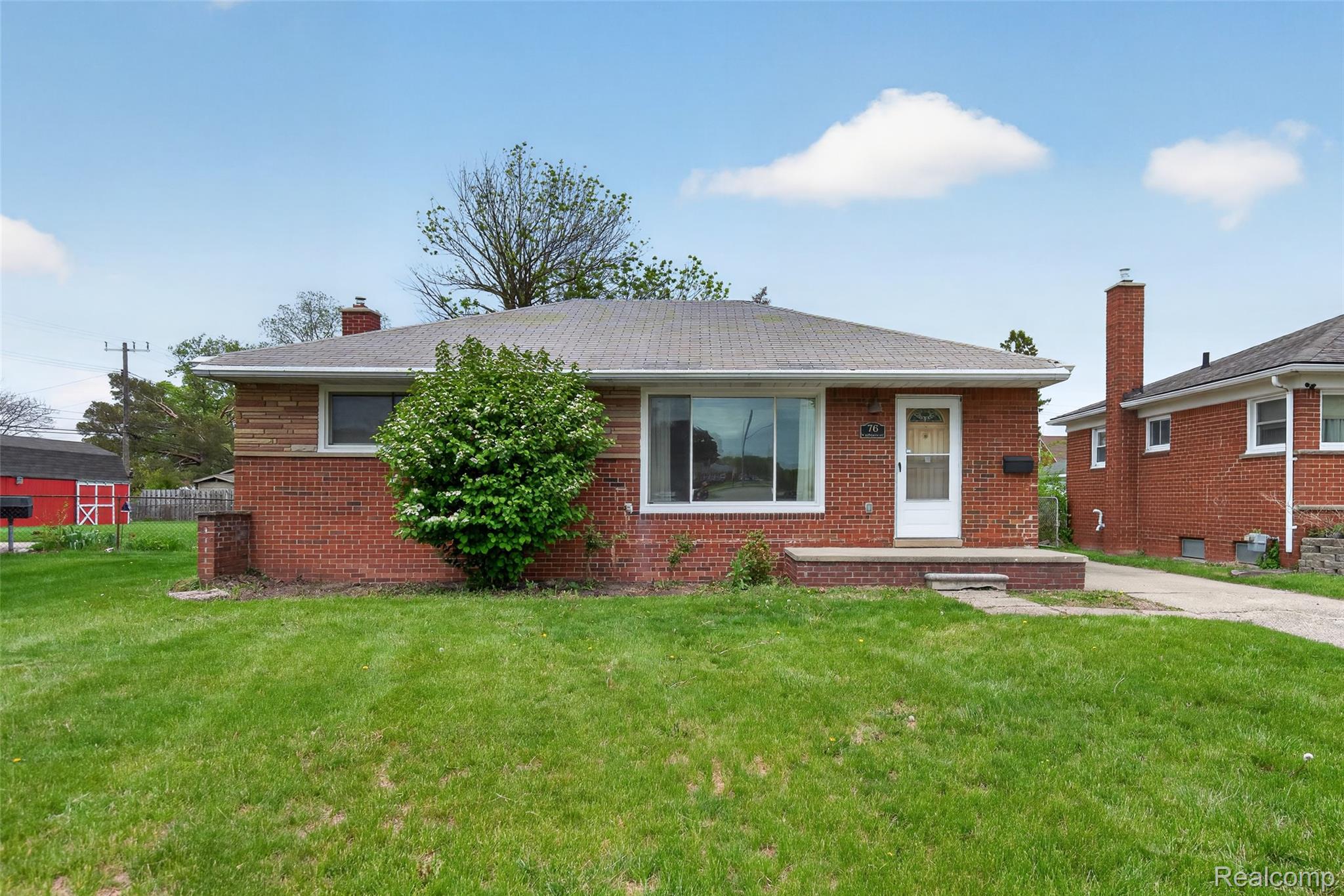 76, Katherine, Madison Heights, Michigan, 48071