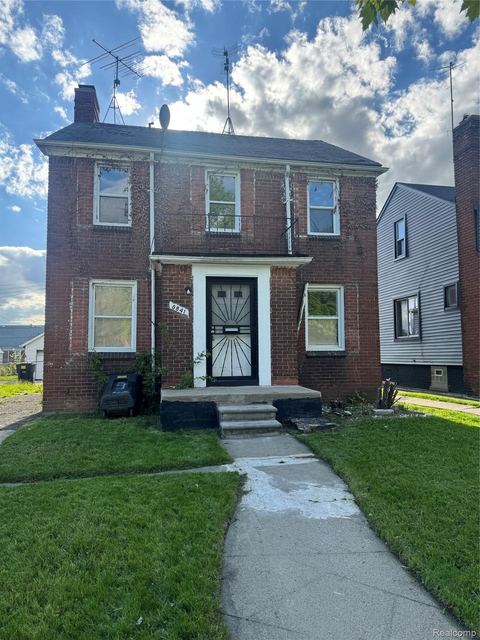 8841, Mendota, Detroit, Michigan, 48204