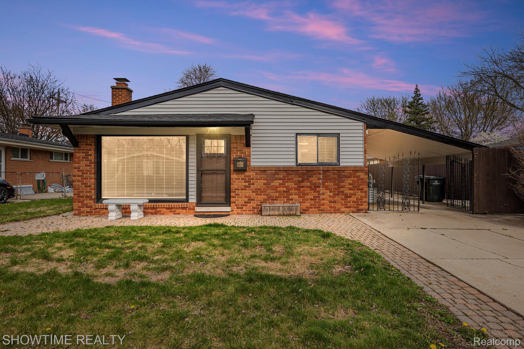 31810, BRIAR, St. Clair Shores, Michigan, 48082