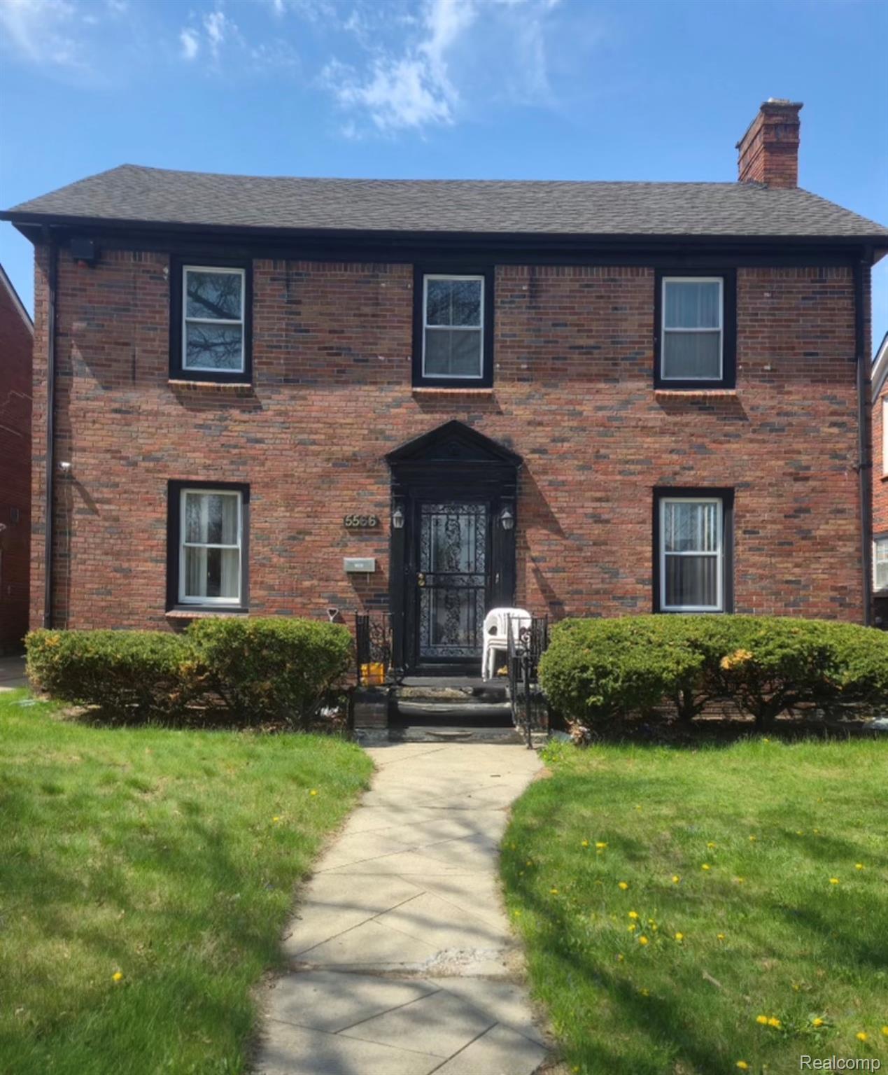 5566, Outer, Detroit, Michigan, 48235