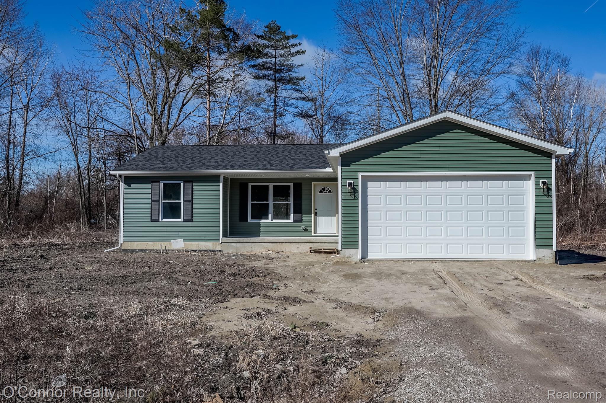 1047, 39th, Port Huron, Michigan, 48060