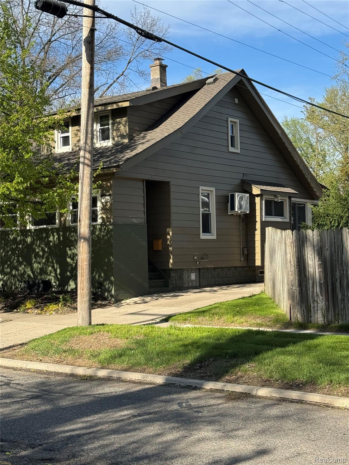 918, WASHINGTON, Royal Oak, Michigan, 48067