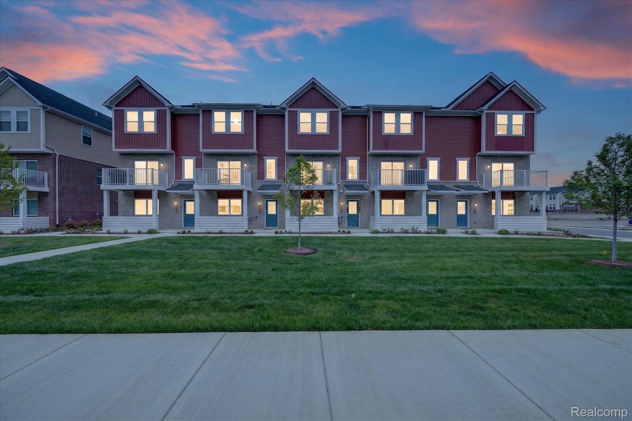 4876, Ludlow, Troy, Michigan, 48085