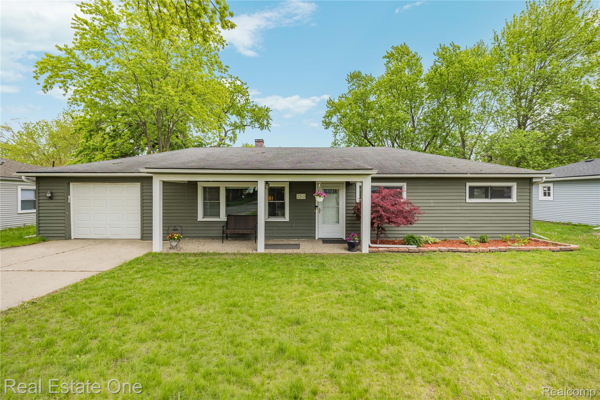 2262, Kohler, Waterford, Michigan, 48329