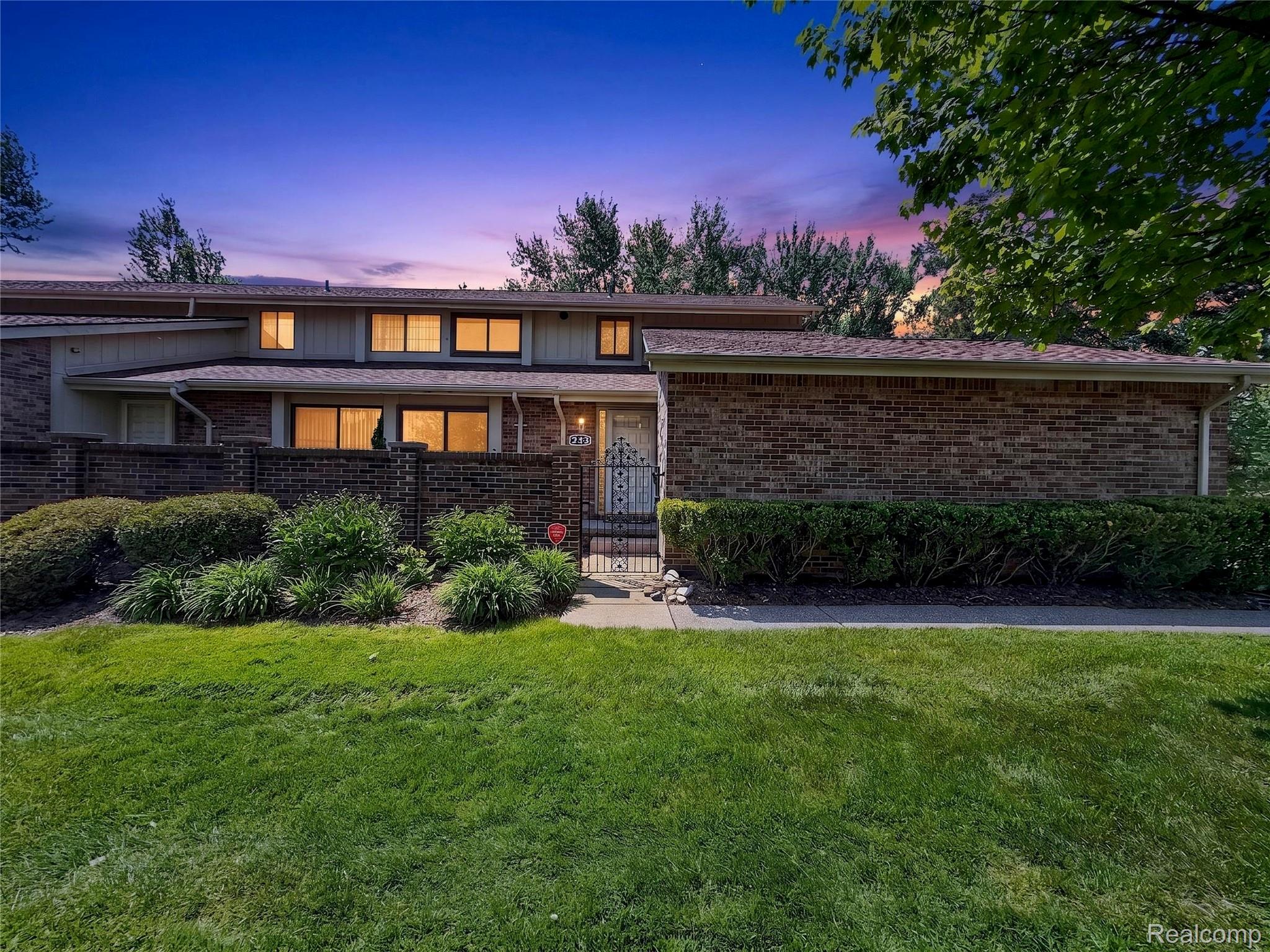 2853, Trailwood, Rochester Hills, Michigan, 48309