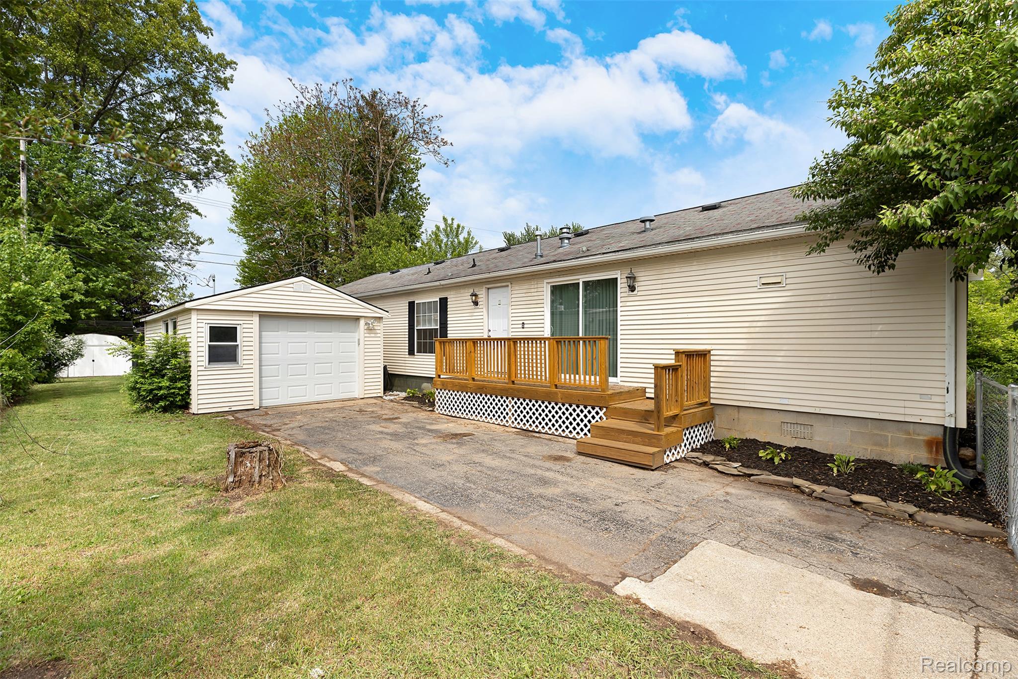 2616, Tim, Brighton, Michigan, 48114