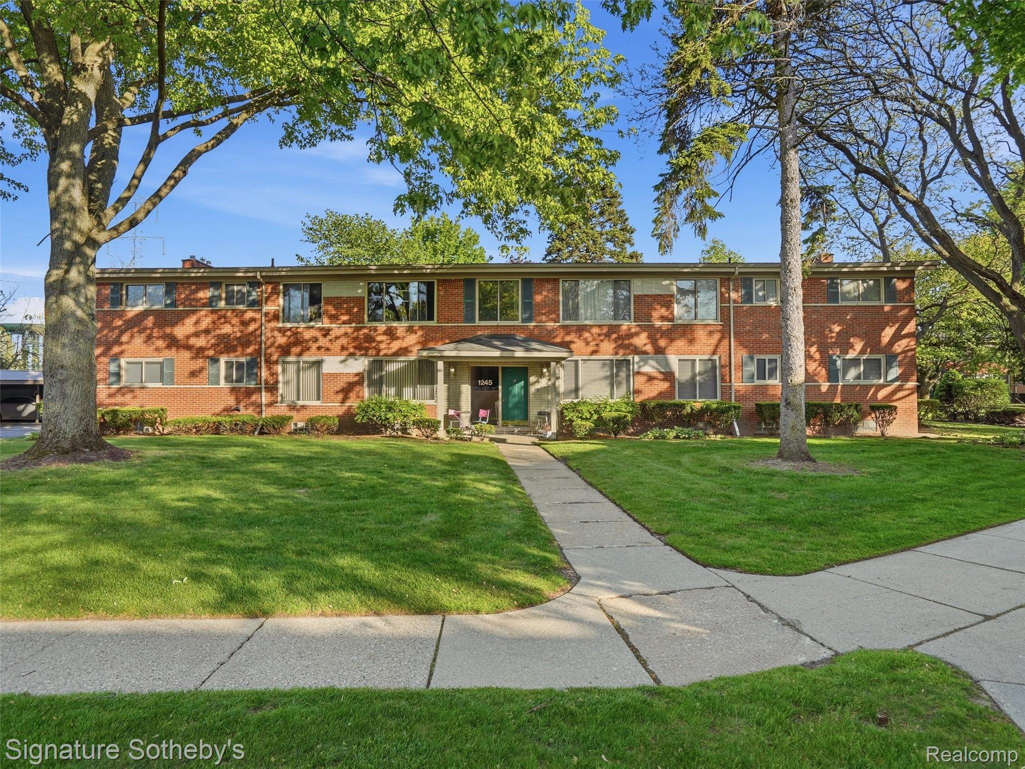 1245, Derby, #7, Birmingham, Michigan, 48009