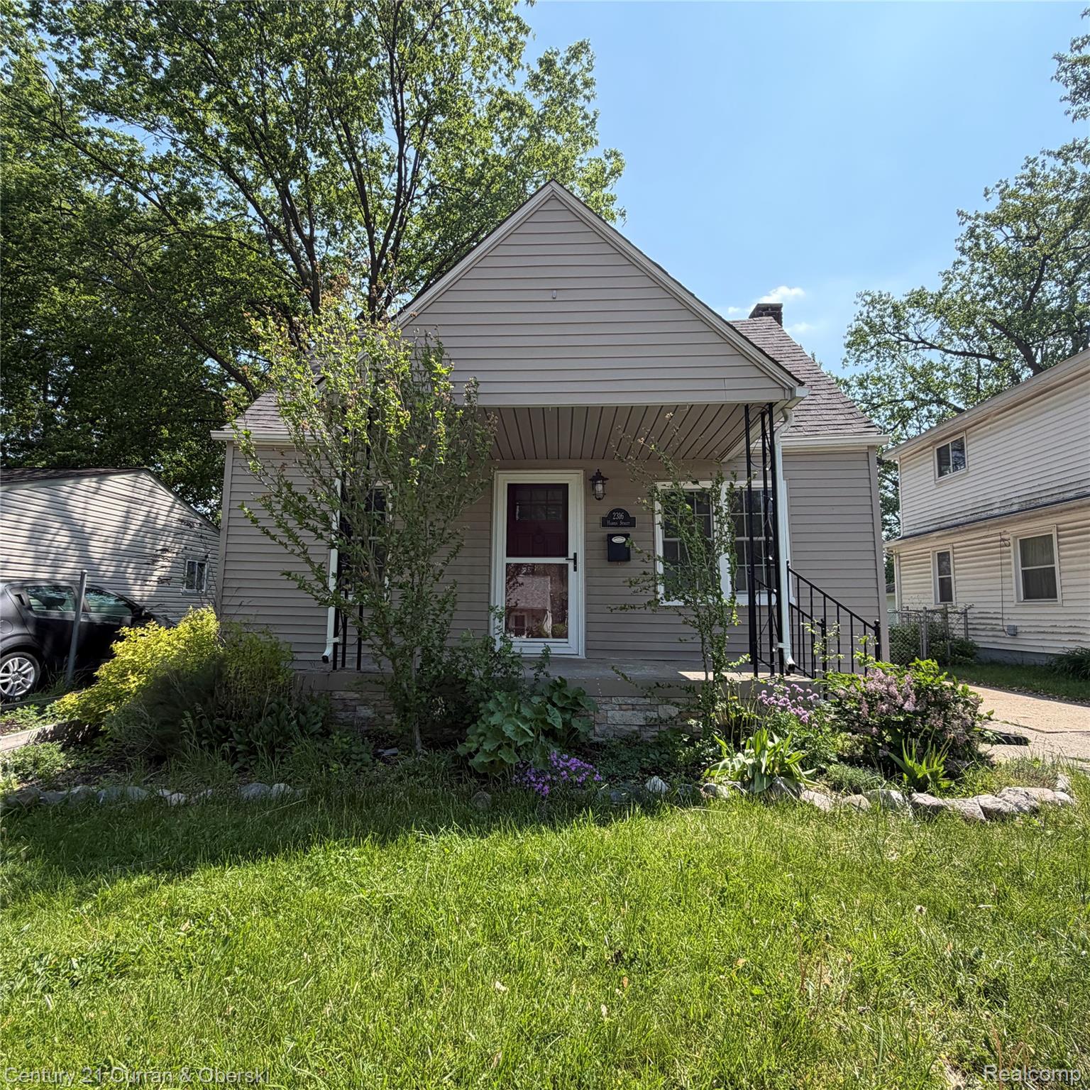 2316, Harris, Ferndale, Michigan, 48220