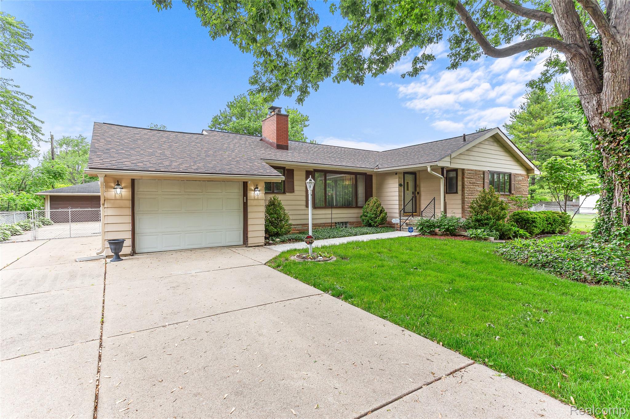 11720, Polk, Taylor, Michigan, 48180