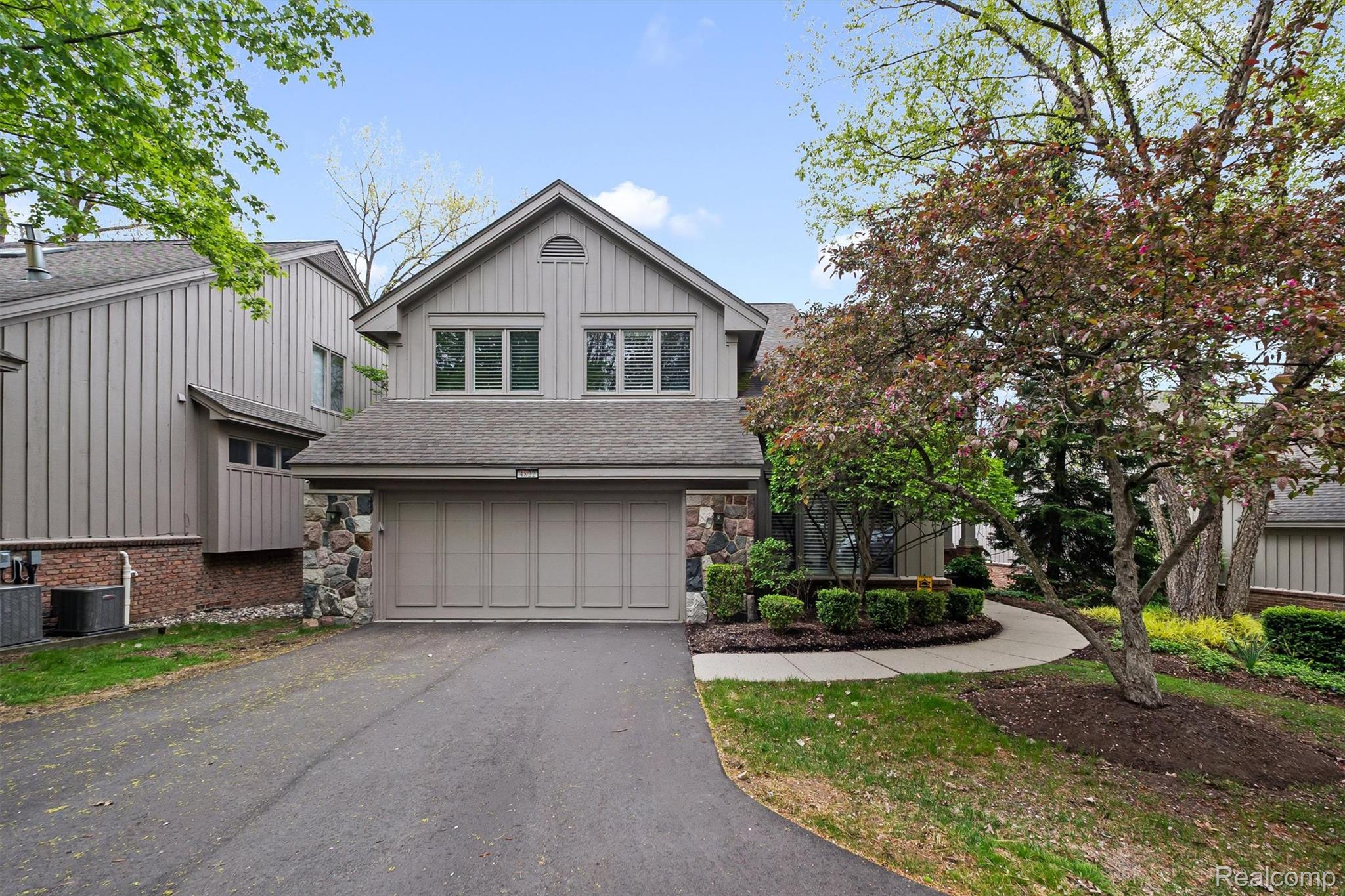 4822, Hidden, West Bloomfield, Michigan, 48323