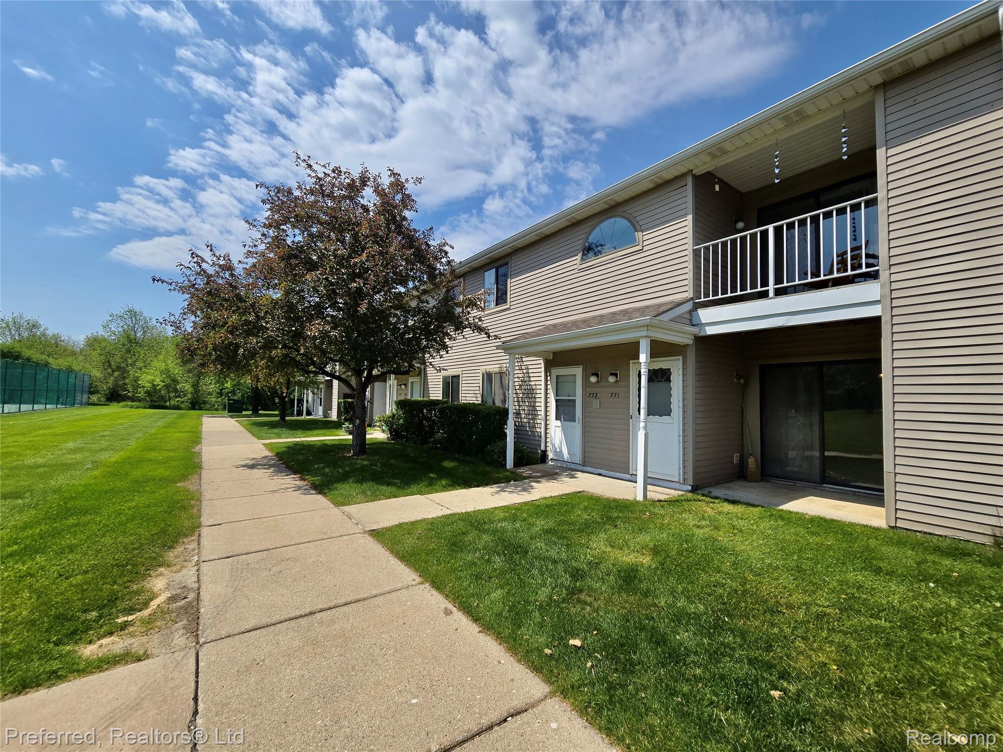 771, Clubhouse, Ypsilanti, Michigan, 48197