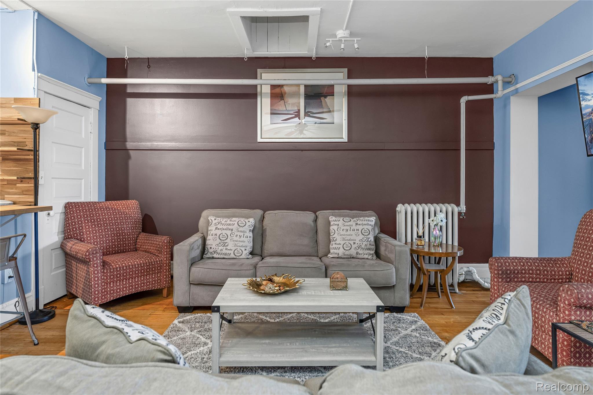 211, Main, #1, Ann Arbor, Michigan, 48104