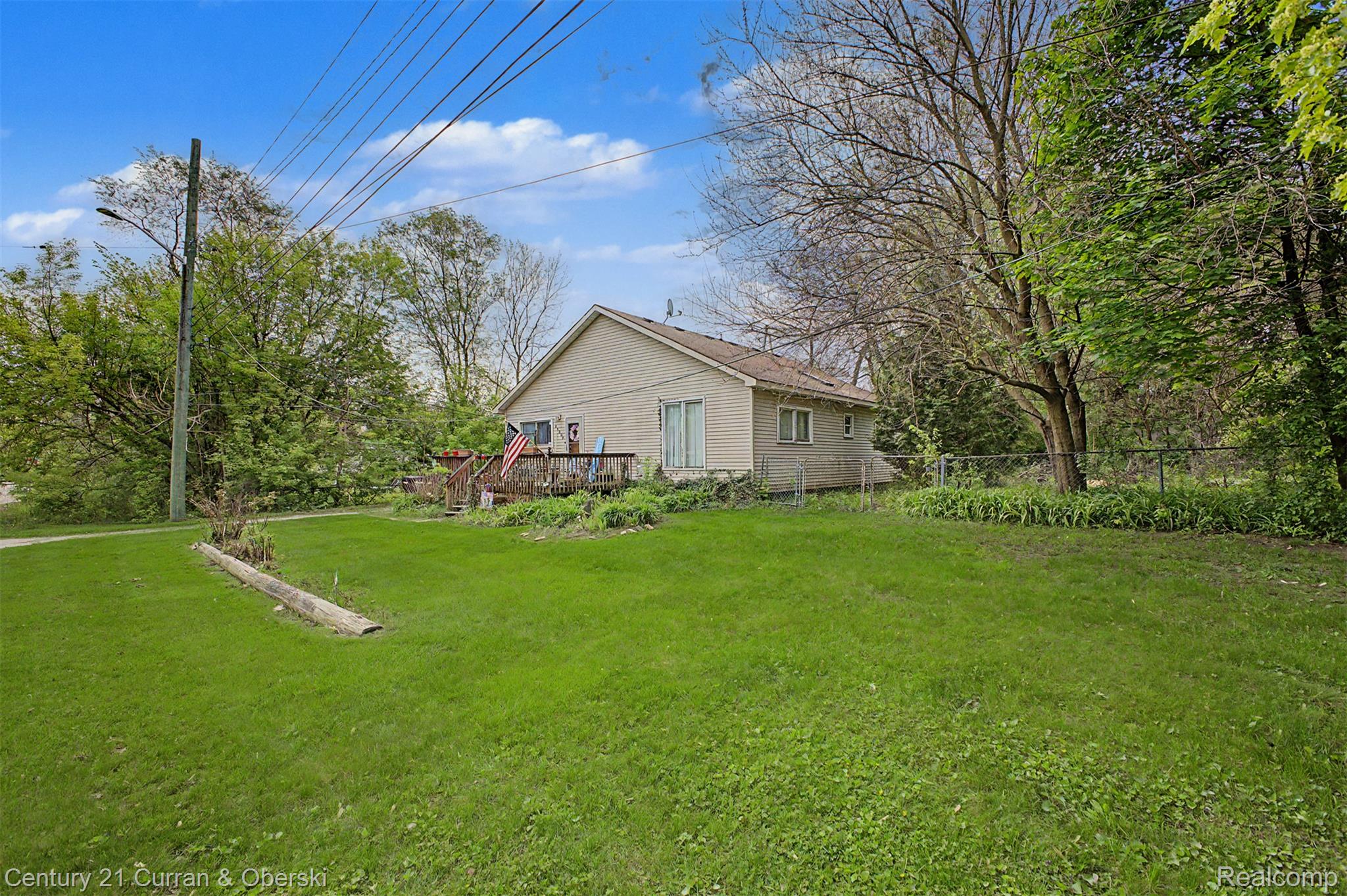 24235, Puritan, Redford, Michigan, 48239