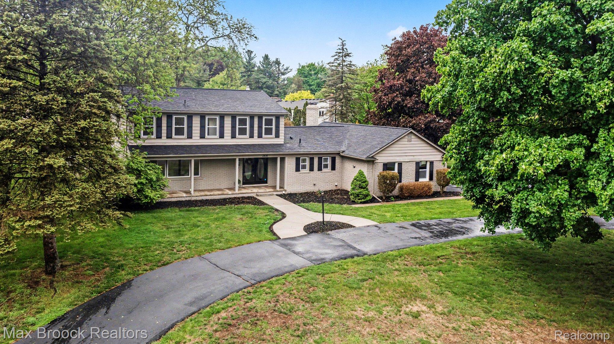 2808, Donegal, Troy, Michigan, 48098