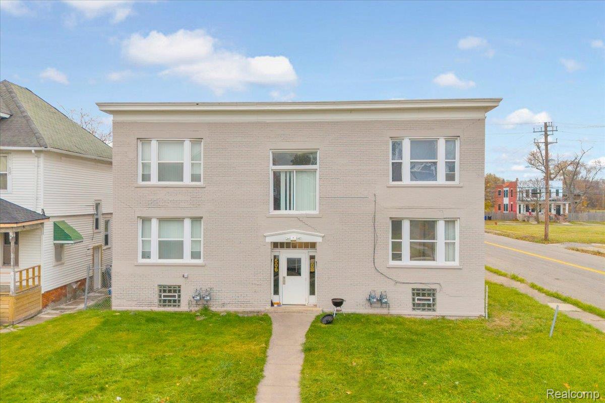 508 – 506, Kenilworth, Detroit, Michigan, 48202