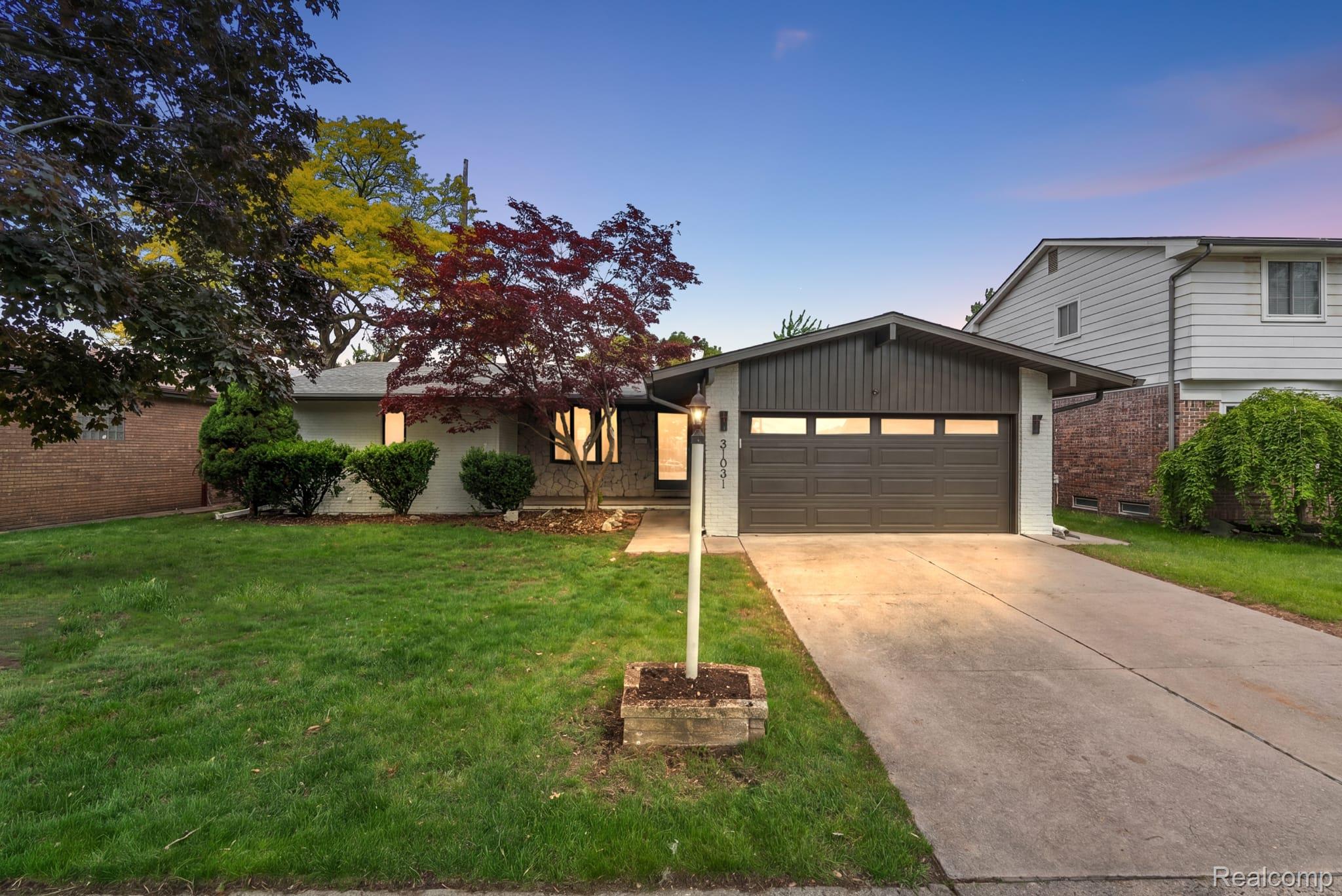 31031, Champine, St. Clair Shores, Michigan, 48082