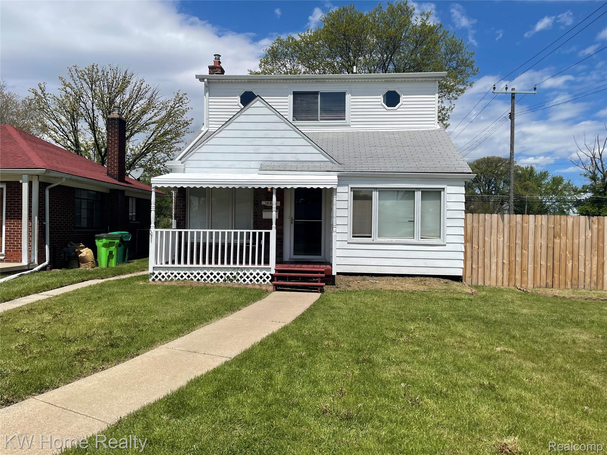 16853, Lincoln, Eastpointe, Michigan, 48021