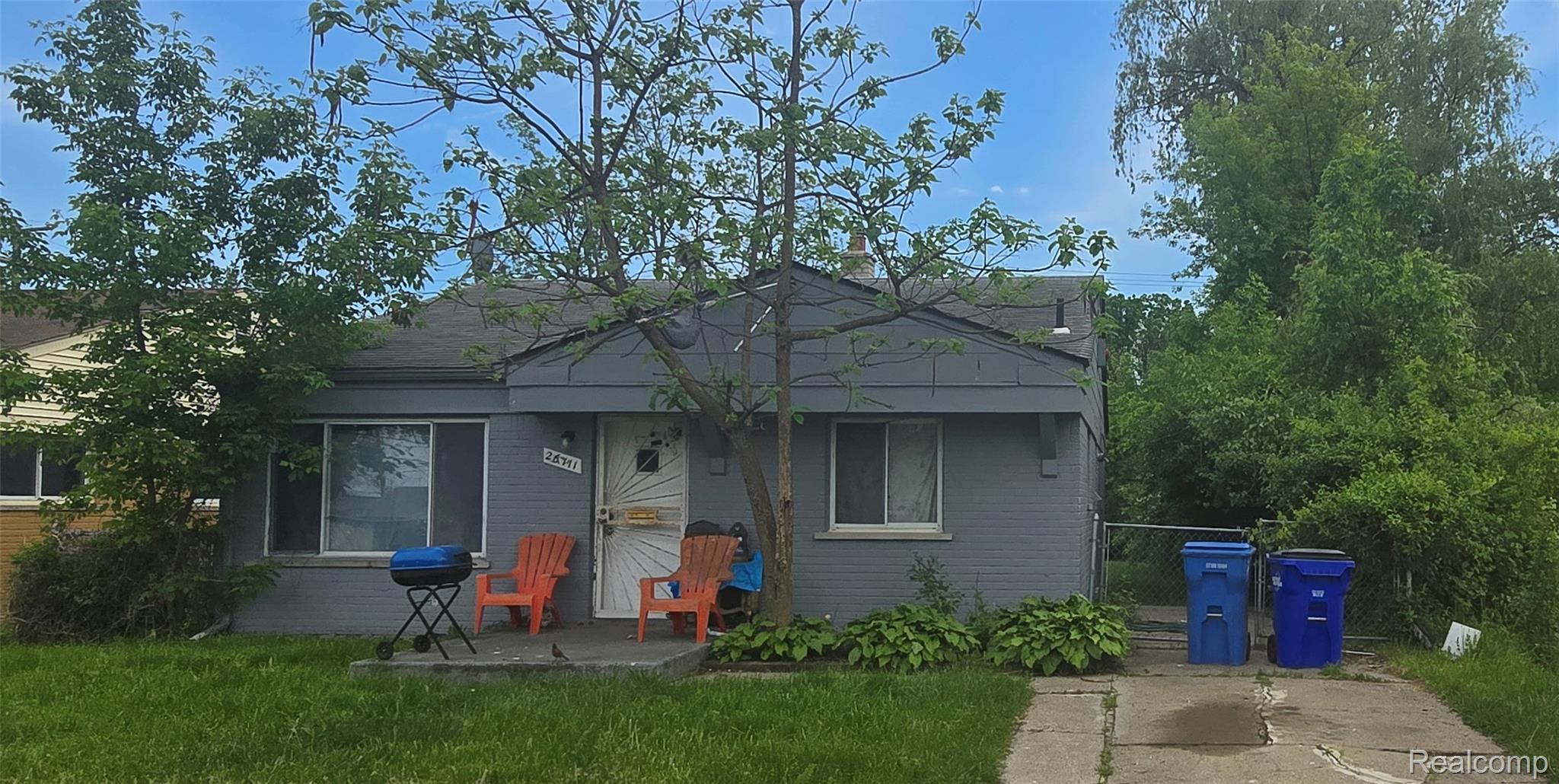 26111, YALE, Inkster, Michigan, 48141