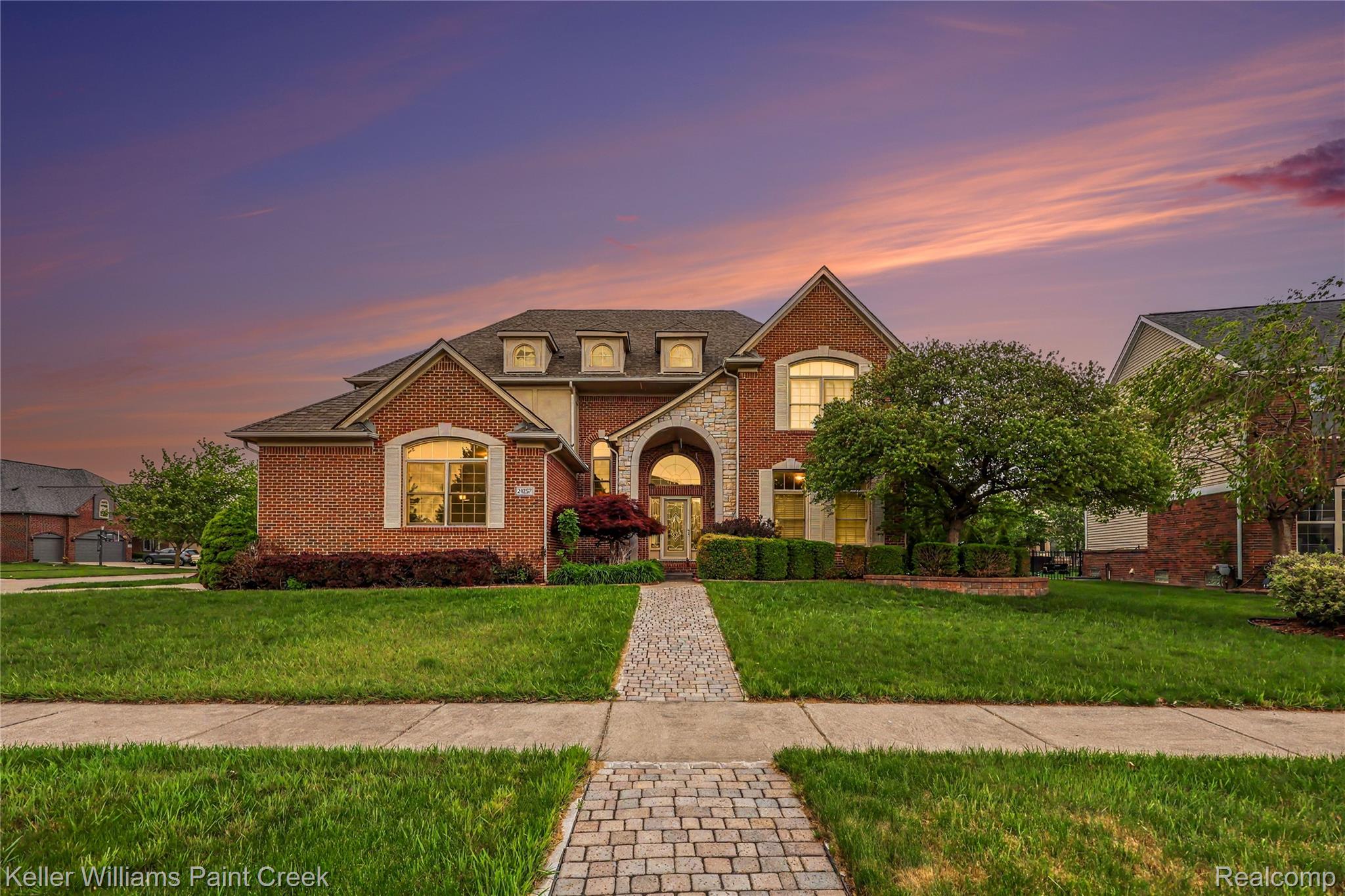 21257, Gentry, Macomb, Michigan, 48044