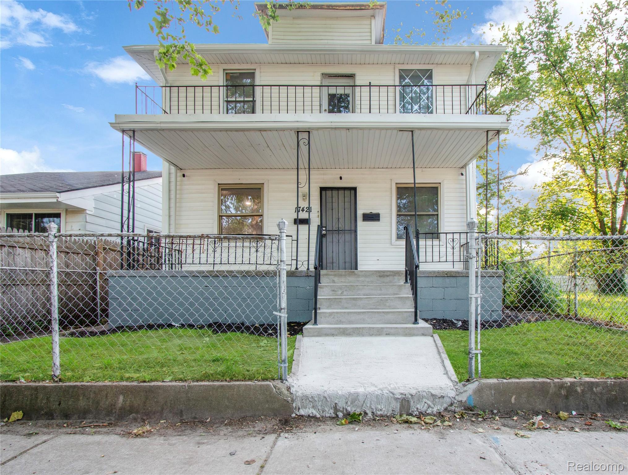 17421, Lumpkin, Hamtramck, Michigan, 48212