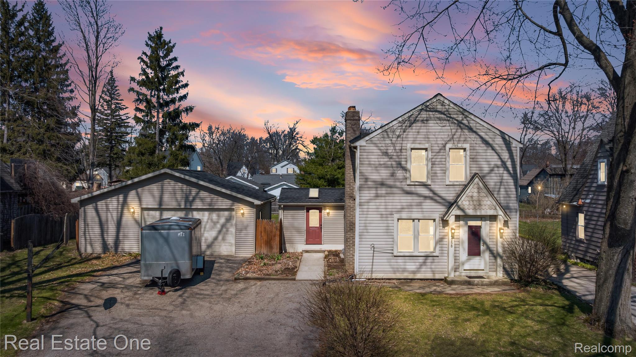 4058, Lomley, Waterford, Michigan, 48329