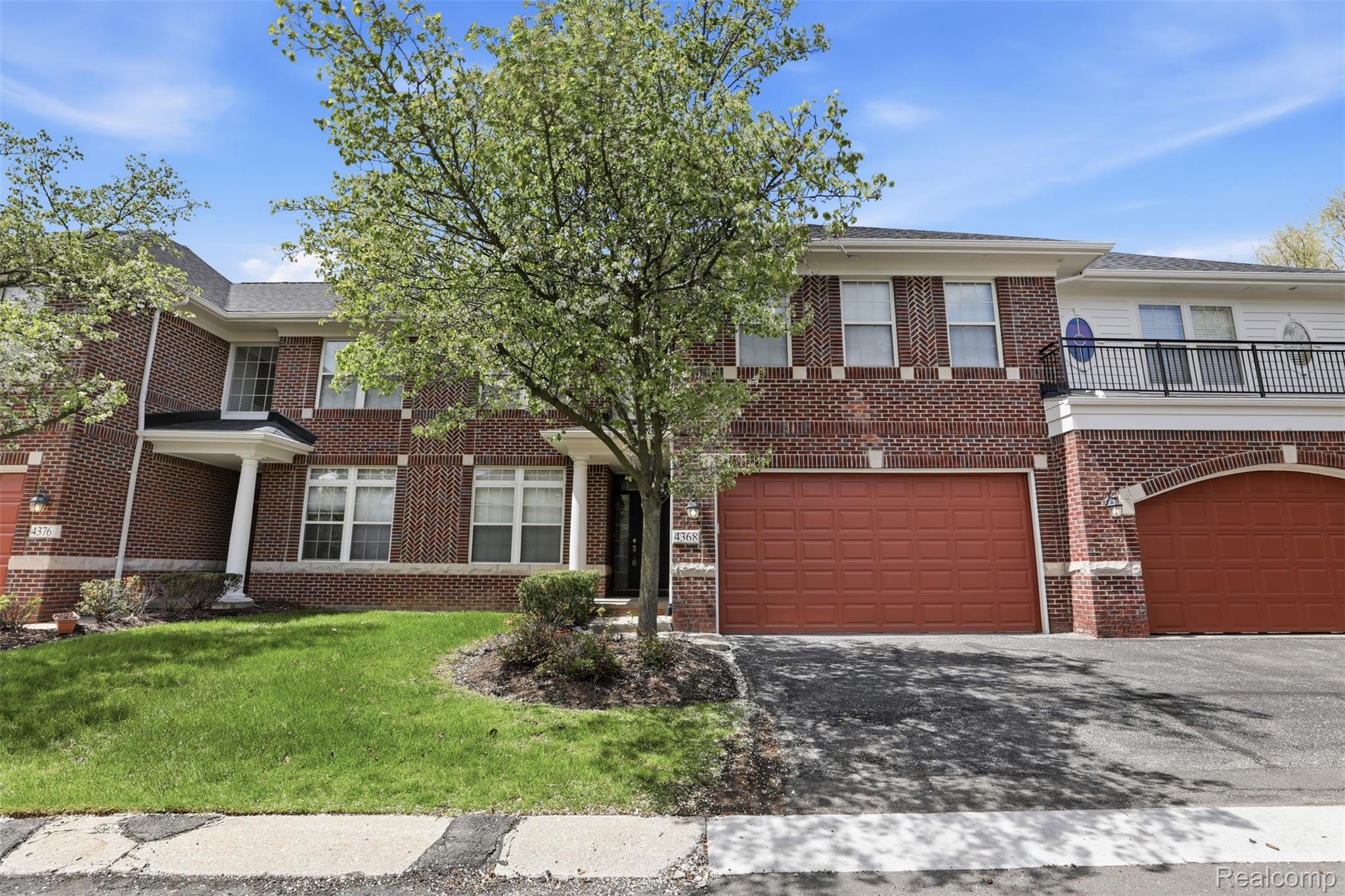 4368, Gateway, West Bloomfield, Michigan, 48322
