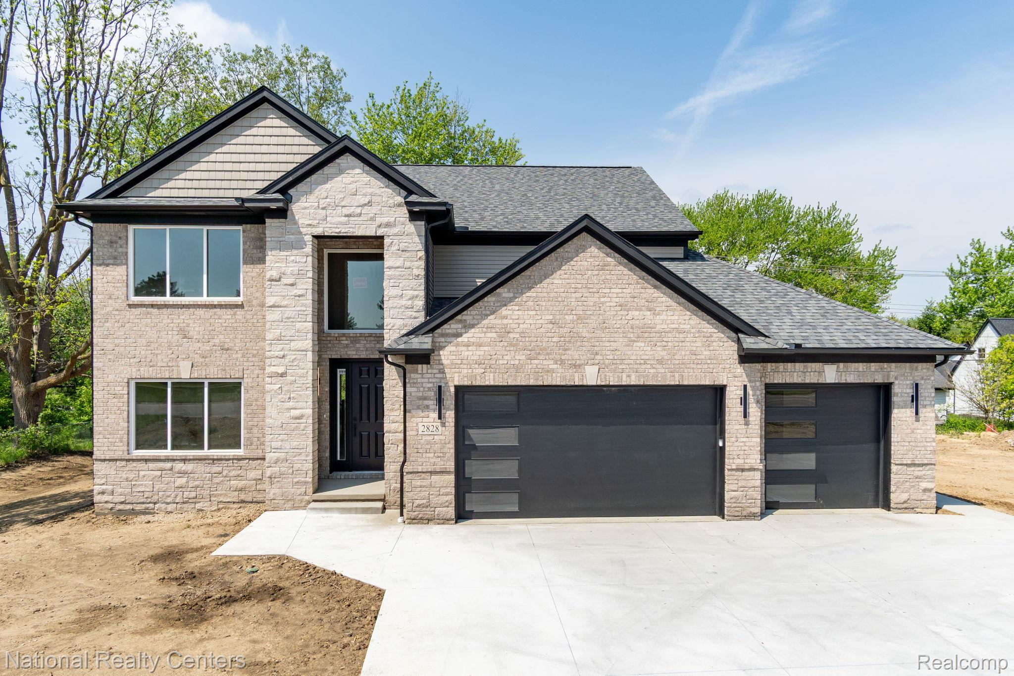 2828, Livernois, Rochester Hills, Michigan, 48307