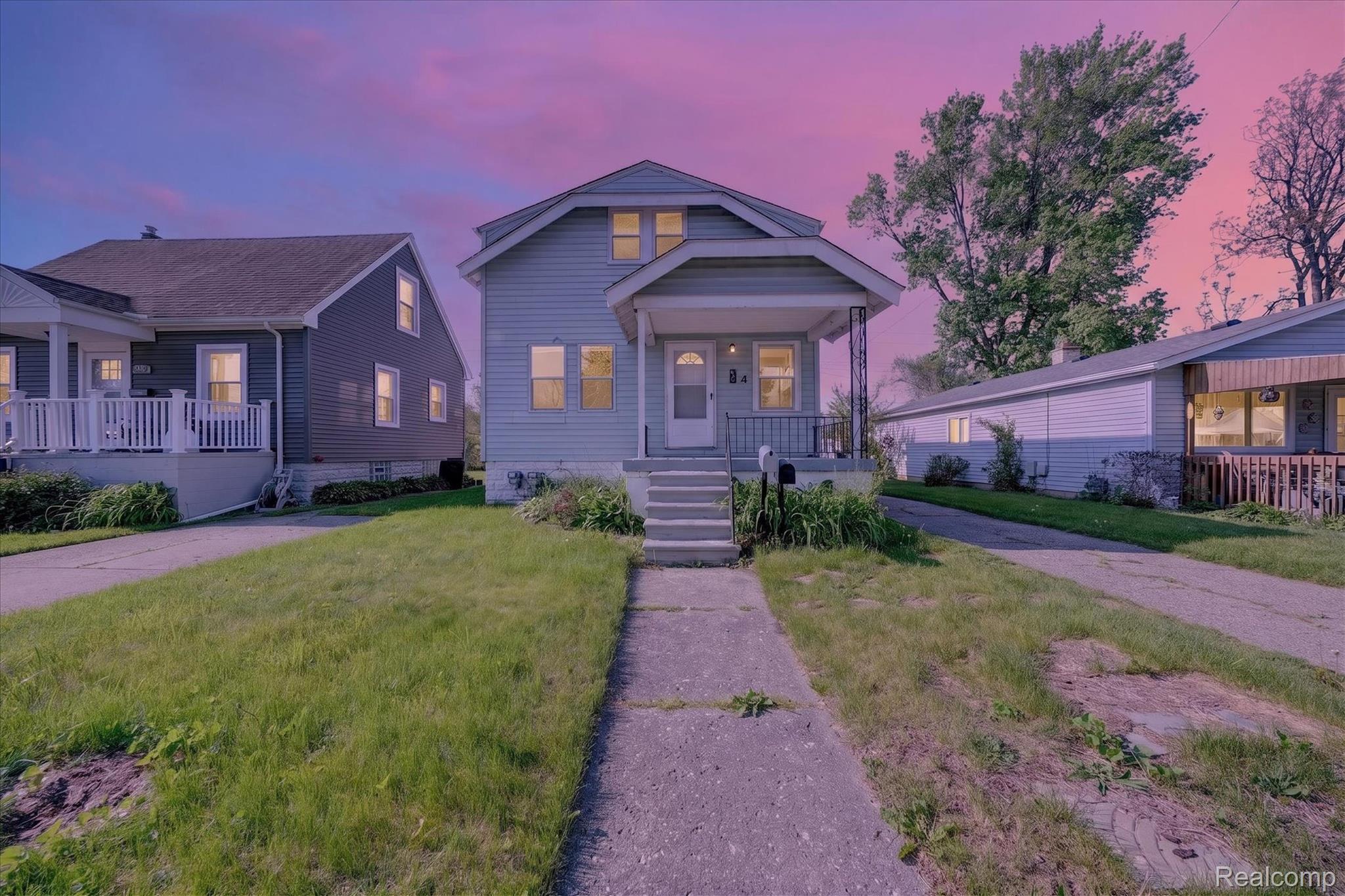 453, MANATEE, Hazel Park, Michigan, 48030