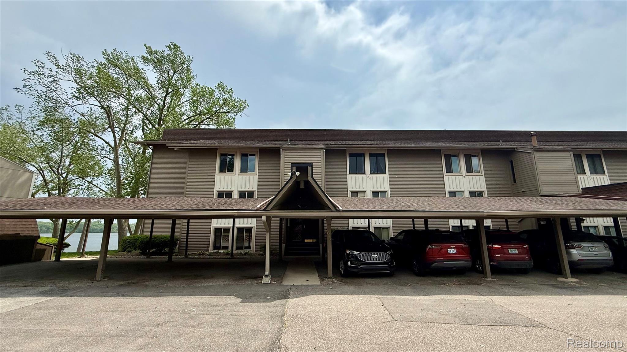 844, Cliffs, Ypsilanti, Michigan, 48198