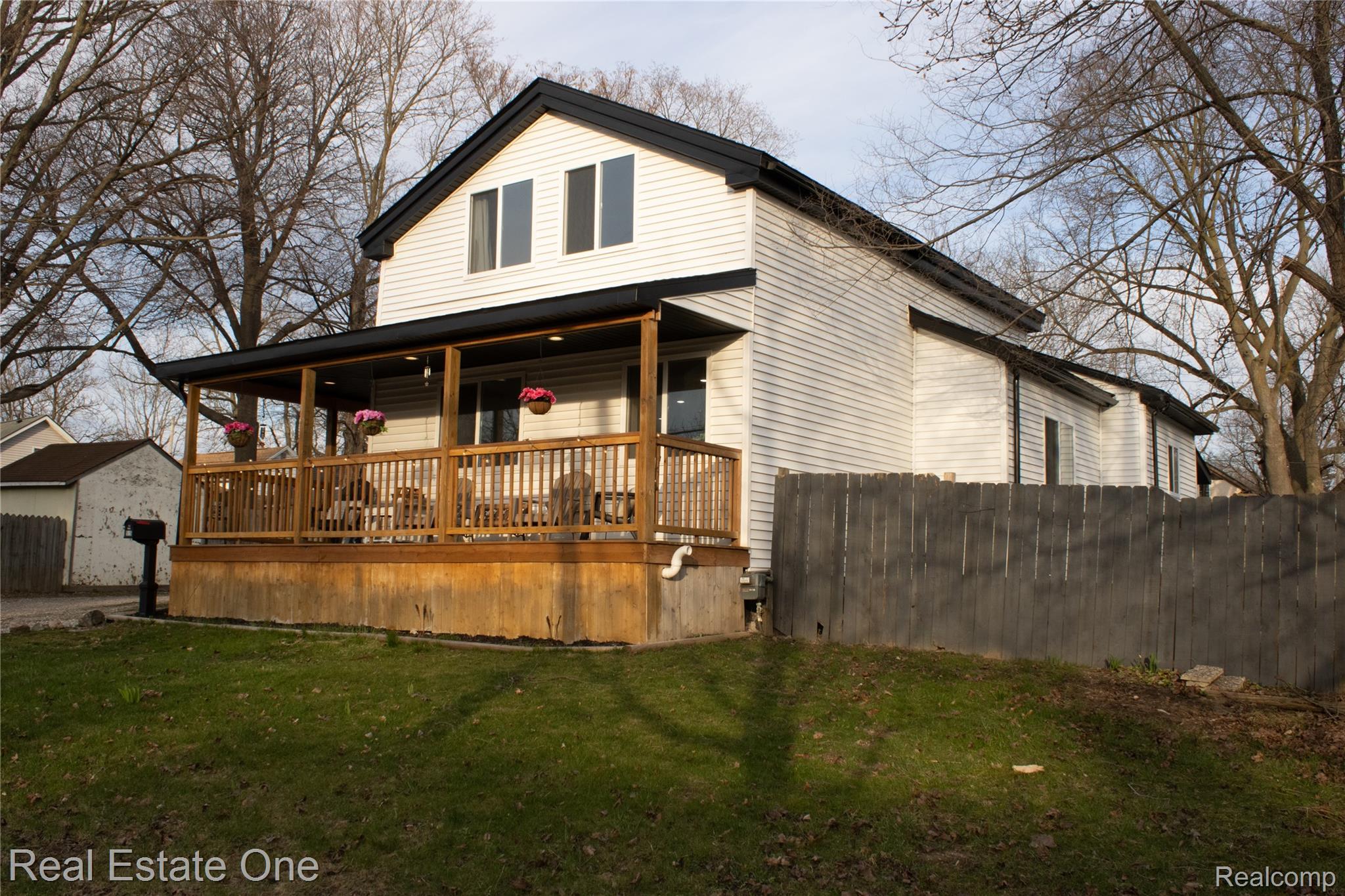 515, Michigan, Howell, Michigan, 48843