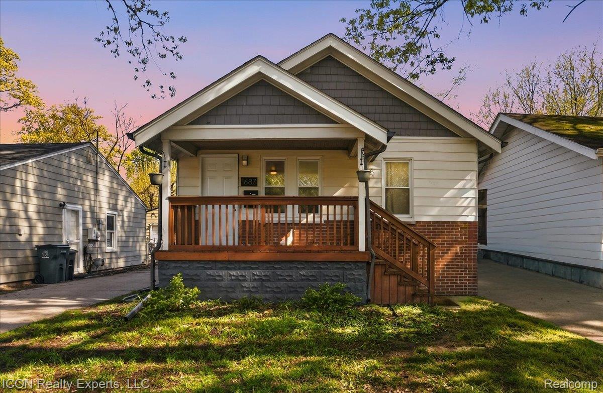 1687, Channing, Ferndale, Michigan, 48220