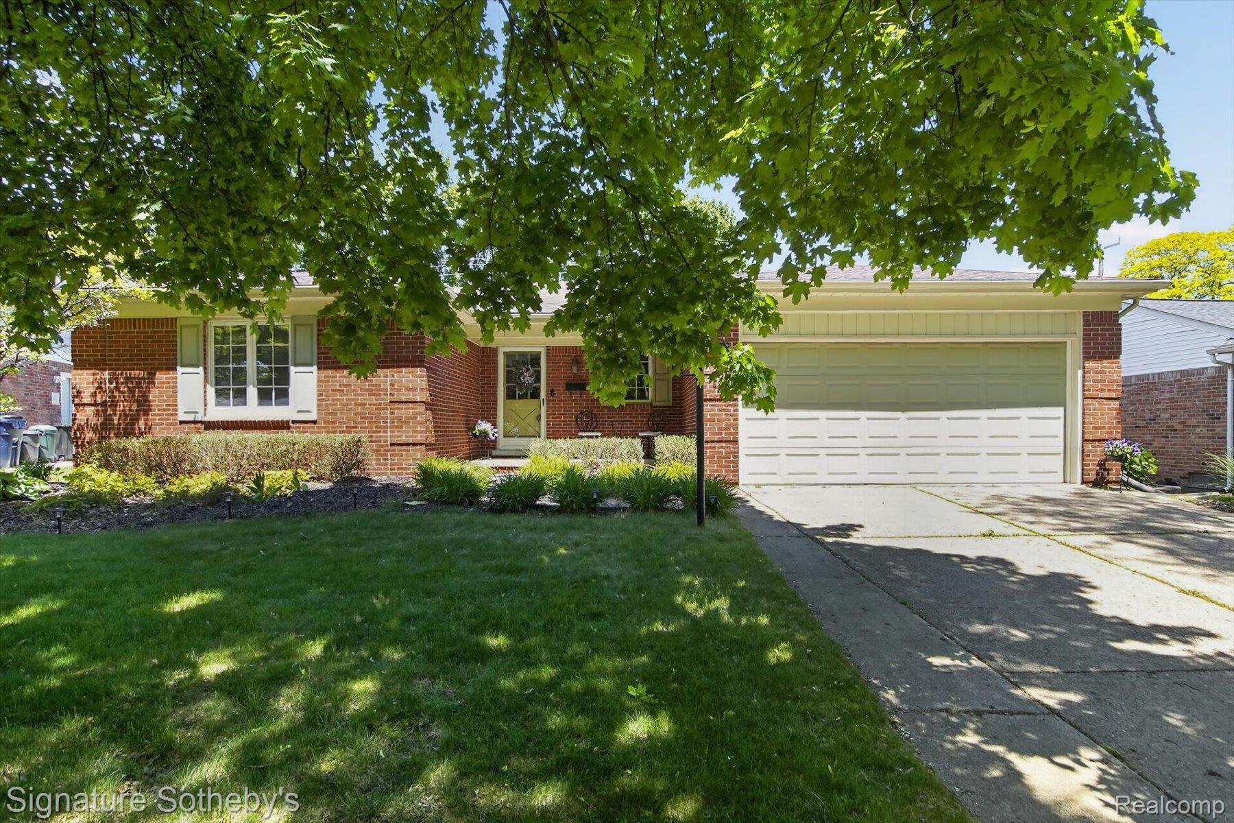 1782, Nantucket, Plymouth, Michigan, 48170