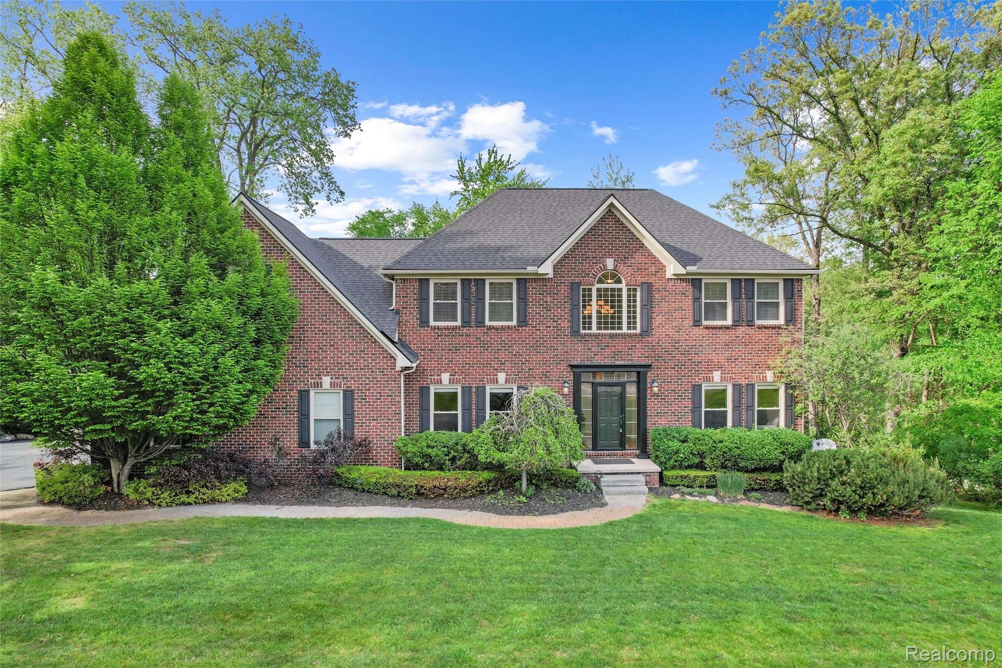 10099, Fernbrooke, Brighton, Michigan, 48116