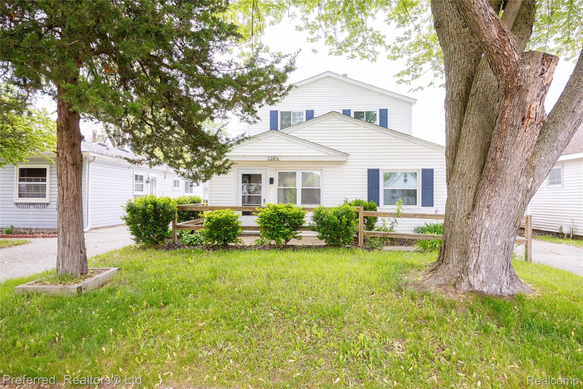 7304, Gilman, Westland, Michigan, 48185
